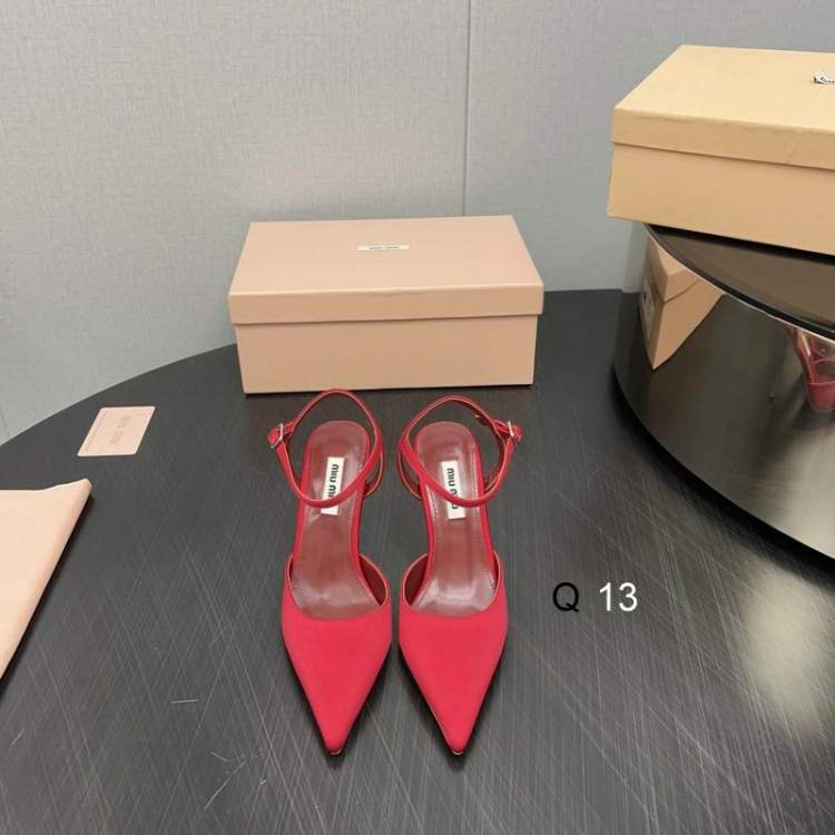 Picture of Miumiu Shoes _SKUMiuMiusz35-40818033.5CMYM1204